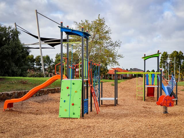 Taylors Hill Sports Park Playground Project Victoria | Adventure+